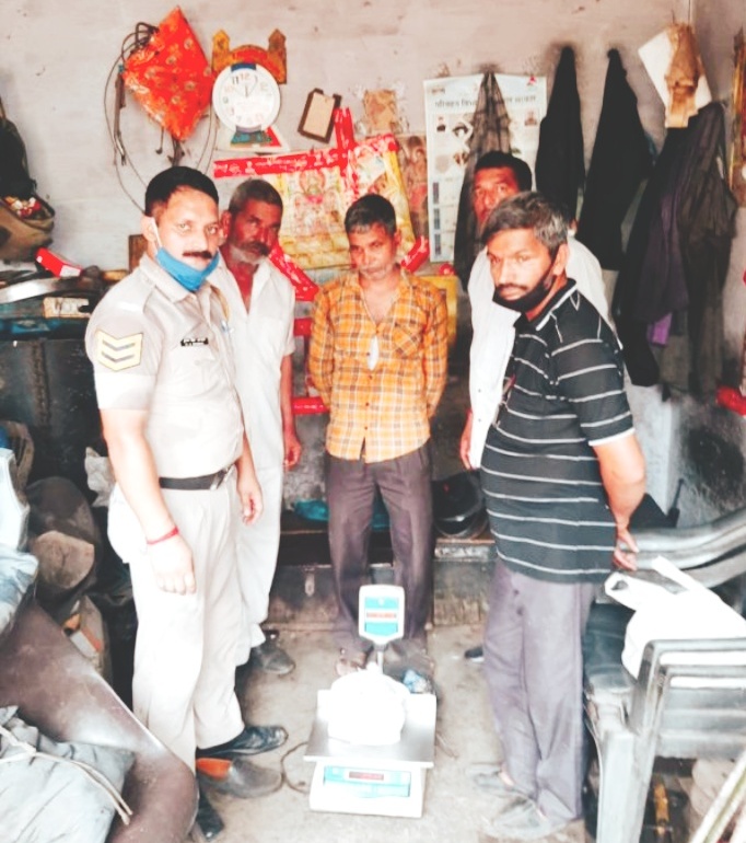 सिरमौर पुलिस नशा तस्करो पर पड़ रही भारी पावँटा..