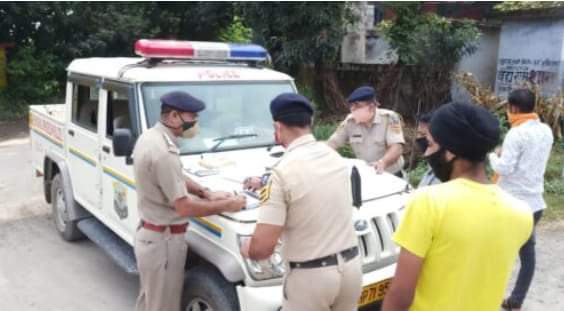 ट्रैफिक नियमों का पालन न करने वालों पर कसेगा पुलिस का शिकंजा