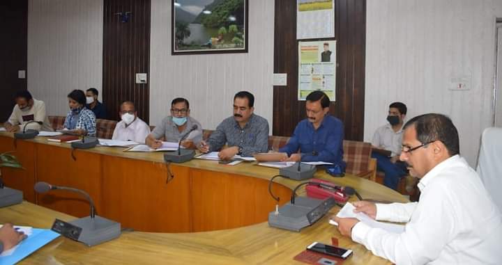नव निर्मित इंडोर स्टेडियम में नवम्बर माह से होगी खेल गतिविधियां शुरू – डा0 परूथी