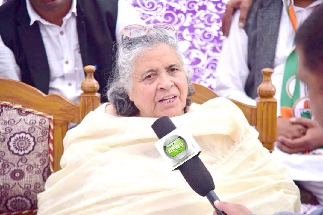 गरीबी हटाने की बजाय गरीबों को हटा रही सरकार : विप्लव ठाकुर