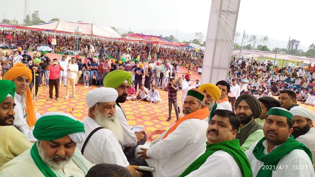 पांवटा में गरजे किसान नेता टिकैत बोले- सेल फॉर इंडिया की तरफ जा रही है सरकार