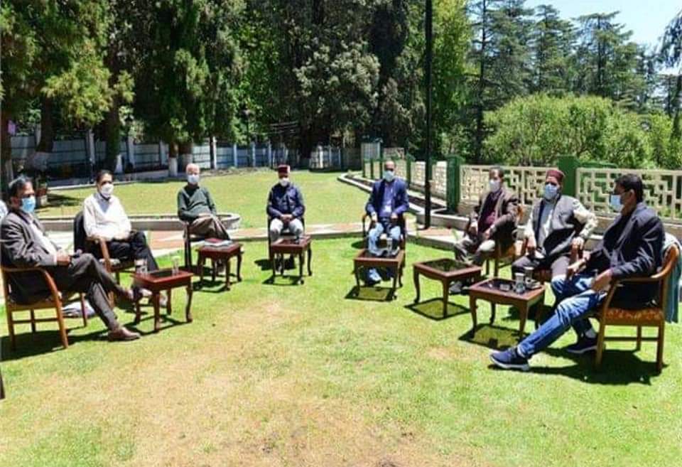 कोरोना के बढ़ते मामलों को देखते हुए, चार जिलों में लगाया गया कर्फ्यू