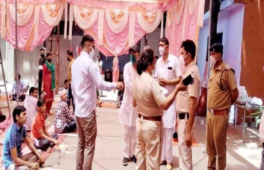 भंडारा करवाने पर कंपनी प्रबंधक के खिलाफ मामला दर्ज,दो दिन के लिए बंद
