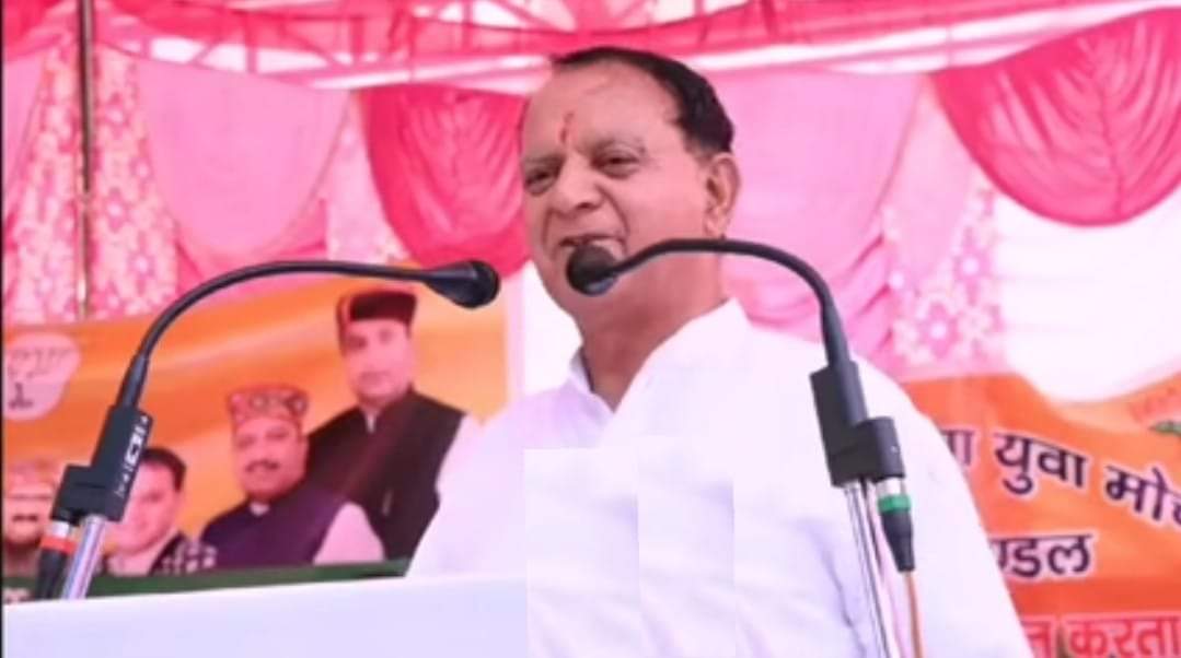 जल शक्ति मंत्री महेंद्र सिंह बोले- कोरोना काल में मास्टरों ने तो बहुत ही मजे किए, सभा में लगे ठहाके