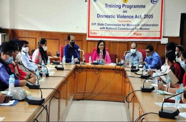 घरेलू हिंसा को खत्म करने के लिए पारिवारिक मूल्यों में विश्वास आवश्यक : डेजी ठाकुर