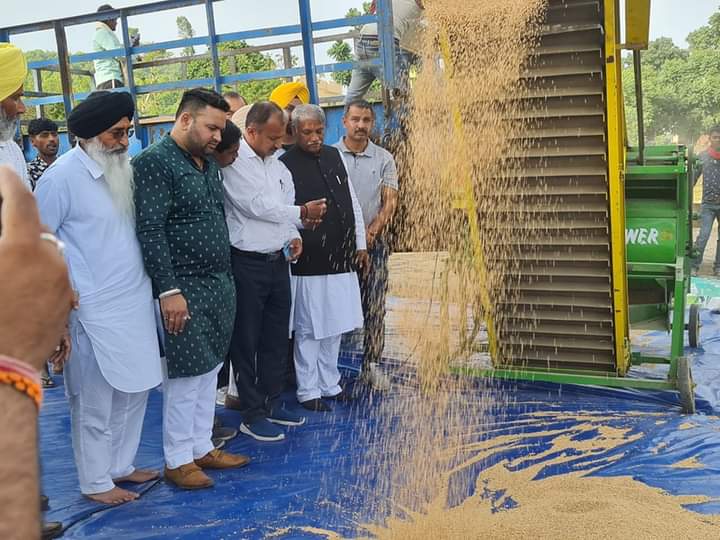 प्रदेश में 11 गेहूं खरीद केंद्रो का हुआ शुभारंभ, सिरमौर मे 3 खरीद केंद्र