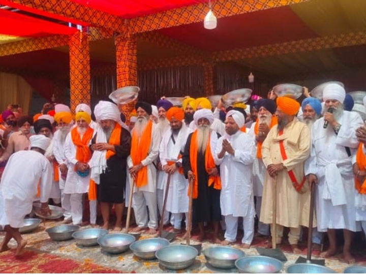 गुरूद्वारा श्री पांवटा साहिब की नई इमारत व दर्शनी ड्योढी की कारसेवा प्रारंभ
