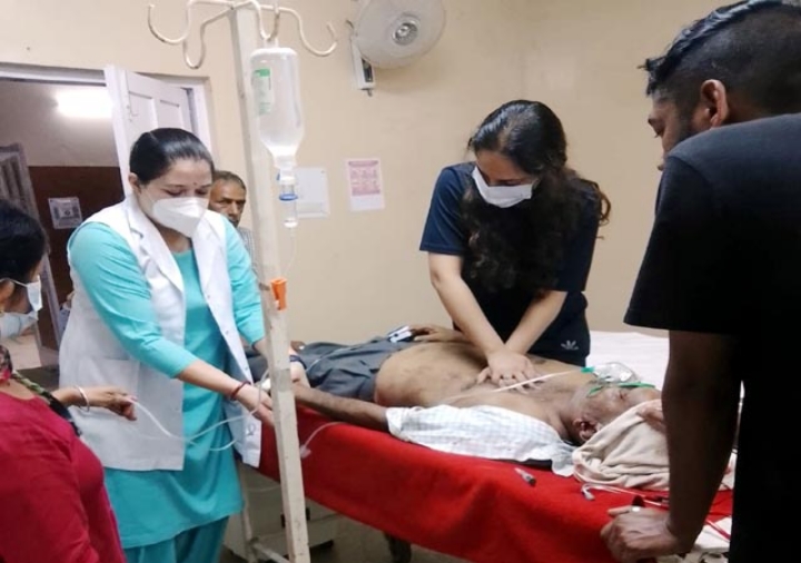 गाड़ी की टक्कर से राहगीर की मौत, महिला चालक के विरुद्ध मामला दर्ज