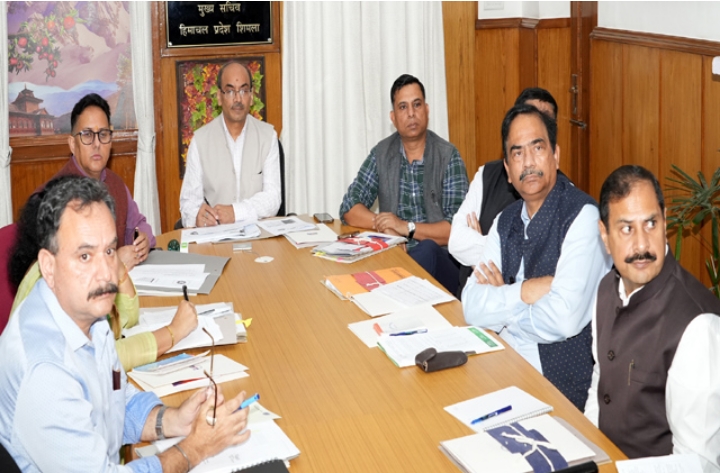 हिमाचल प्रदेश में बरसात से 1981.86 करोड़ का नुक्सान, केंद्रीय दल के सामने रखा पक्ष