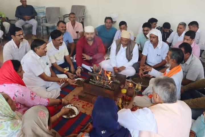 भाजपा चुनाव कार्यालय का उद्घाटन: पांवटा साहिब