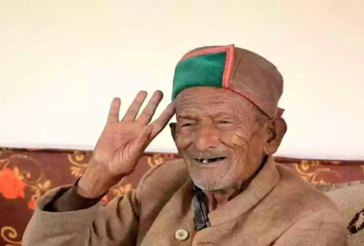 देश के प्रथम मतदाता श्याम सरण नेगी का निधन, दो दिन पहले ही किया था मतदान