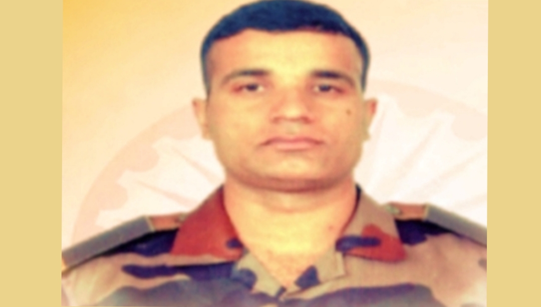 Himachal: मातृभूमि की रक्षा करते हिमाचल का जवान अरविंद सिंह शहीद, पीछे छूटा डेढ़ साल का मासूम