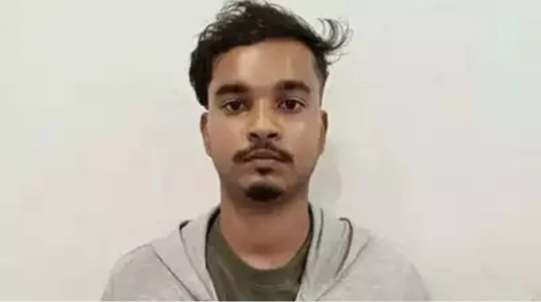 प्रेग्नेंट पत्नी की निर्मम हत्या: पेट पर बैठकर घोंटा गला, गर्भ से बाहर आया 7 महीने का भ्रूण