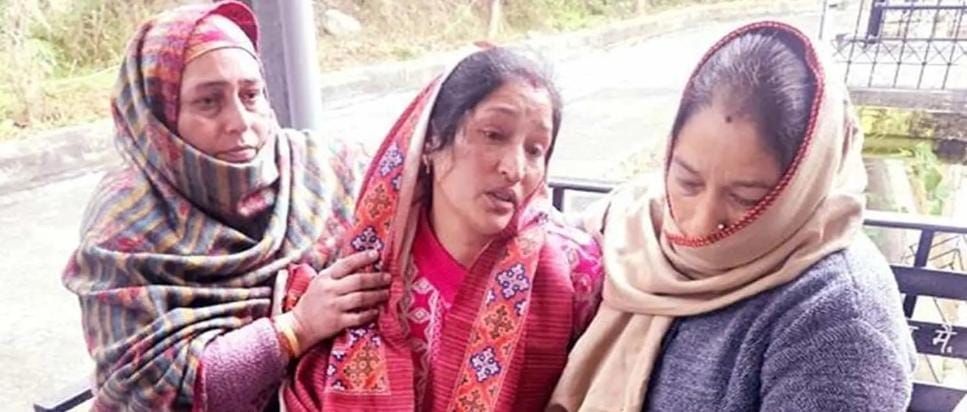 मां-बाप ने खोई लाडली, अढ़ाई साल पहले ही खुशी-खुशी करवाई थी शादी