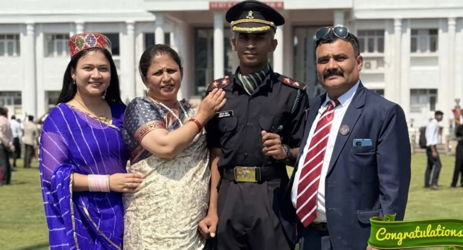 सिरमौर: बहन की शादी में नहीं शरीक हुआ इकलौता भाई, लेफ्टिनेंट बन लौटा घर