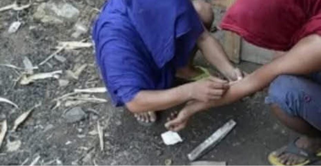 सिरमौर पुलिस ने बस स्टैंड नाहन में 3.8 ग्राम चिट्टा/हिरोइन के साथ दबोचा युवक, मामला दर्ज,