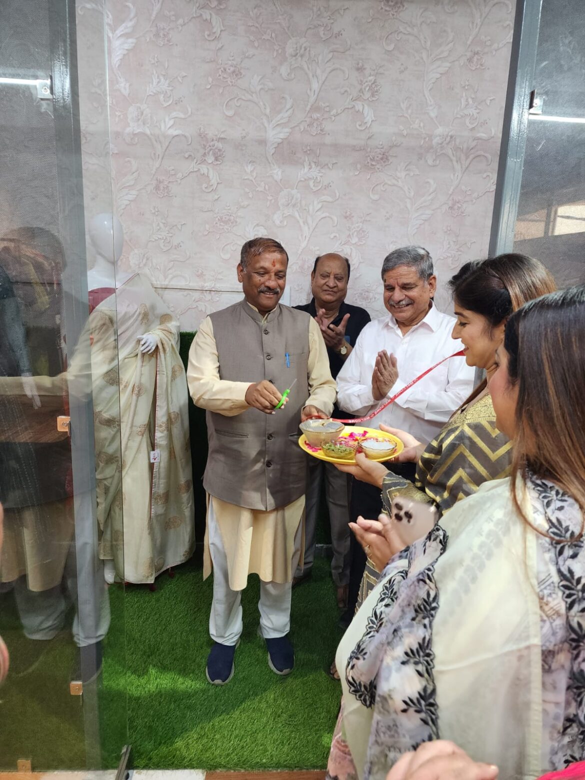 पांवटा साहिब : स्टाइल स्टोरी बुटीक का हुआ शुभारम्भ