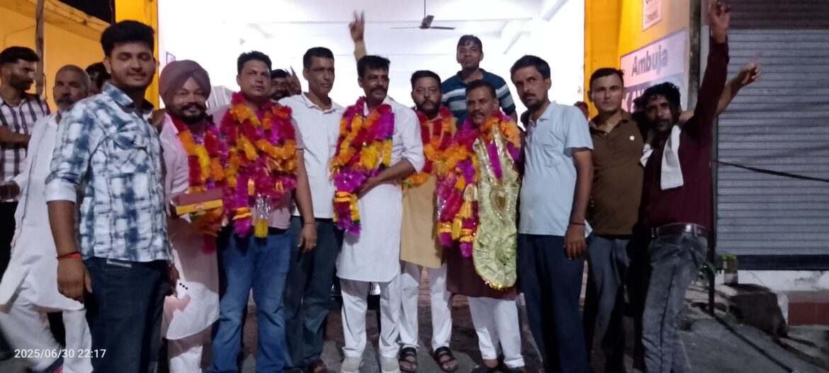 Paonta Sahib:जसमेर सिंह बने ट्रक यूनियन के प्रधान, पूरे पैनल के साथ आई भूरा सरकार