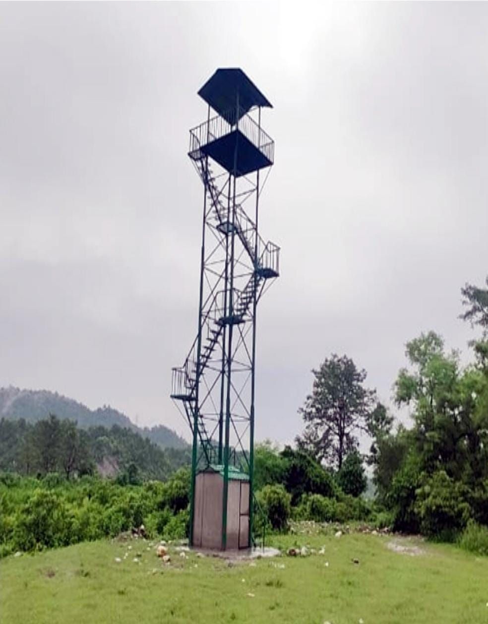 पांवटा साहिब: हाथियों की गतिविधियों पर अब रहेगी कड़ी नजर, उत्तराखंड-हिमाचल सीमा पर पहला वाॅच टावर स्थापित