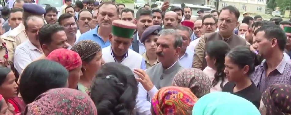 CM सुक्खू का ऐलान: आपदा पीड़ितों को घर बनाने को देंगे 7 लाख, गाय खरीदने को 50 हजार