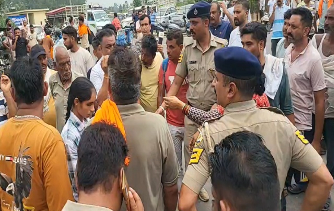 ऊना में बड़ी वारदात: दिनदहाड़े युवक की गोली मारकर हत्या, आरोपी माैके से फरार