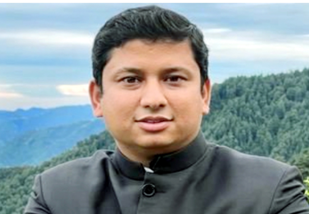 IAS अधिकारी आदित्य नेगी ने संभाला HPSEBL के प्रबंध निदेशक का कार्यभार, बाेले-जनता को मिलेगी बेहतर बिजली