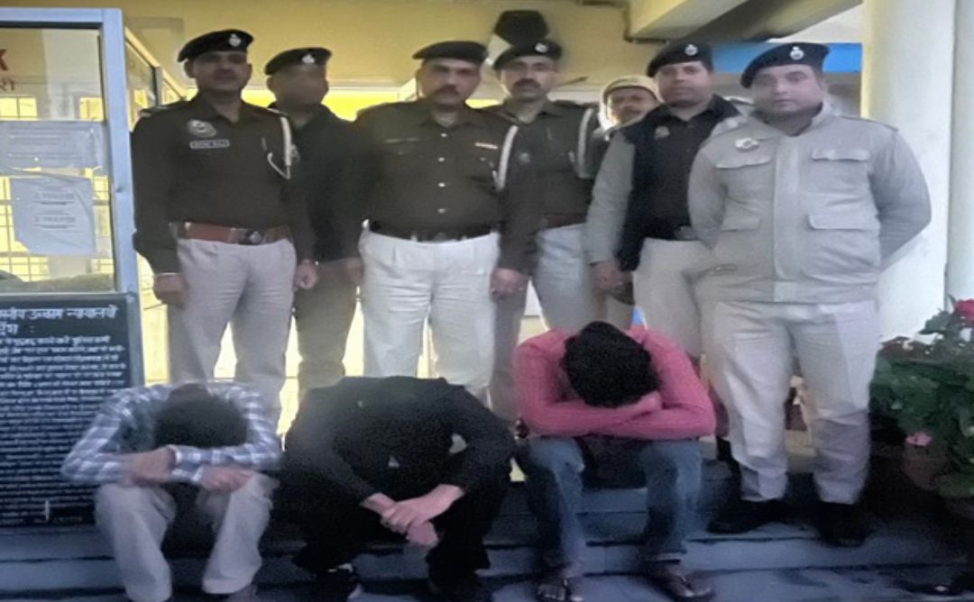 चालक-परिचालक मारपीट मामला : थार से भारी मात्रा में नशीली दवाएं, रिवॉल्वर व कारतूस बरामद
